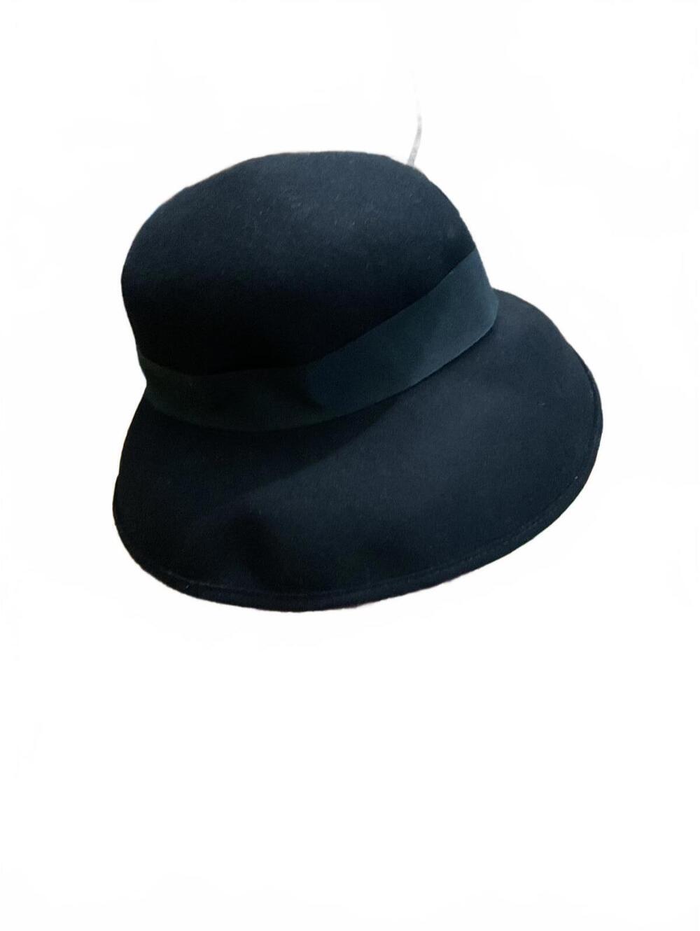 Vintage Lord & Taylor/ Italy Wool  Cloche Hat /Ribbon  Band